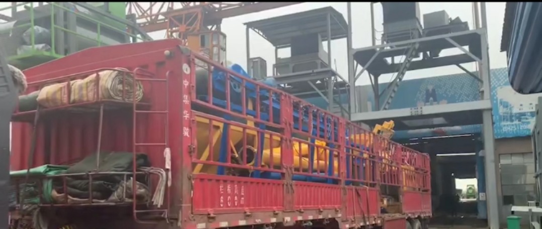 輝宏混凝土攪拌站發(fā)貨 輝宏混凝土攪拌站發(fā)貨